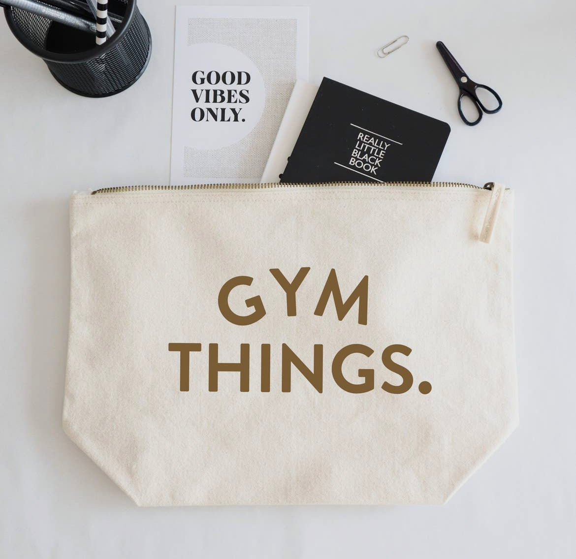 GYM THINGS ZIPPED POUCH BAG